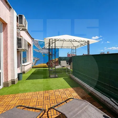Апартаменти 1br Rooftop Cityscape