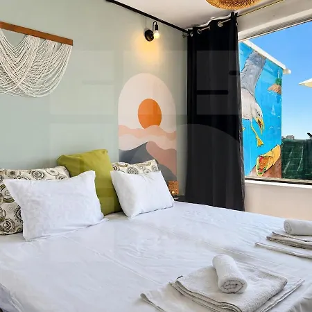 Apartament 1br Rooftop Cityscape Warna